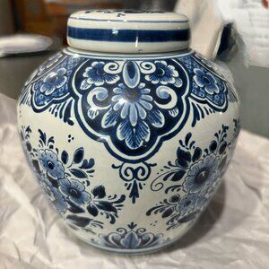 OUD Delft Urn or Ginger Jar with Lid #380 Holland Hand Painted Blue & White VtgL